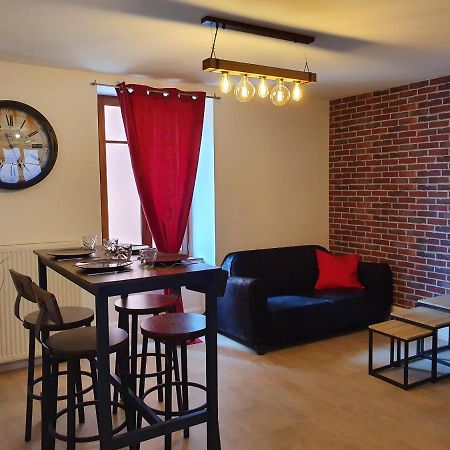 Appartement Industriel Avec Petite Terrasse Belfort Exterior foto