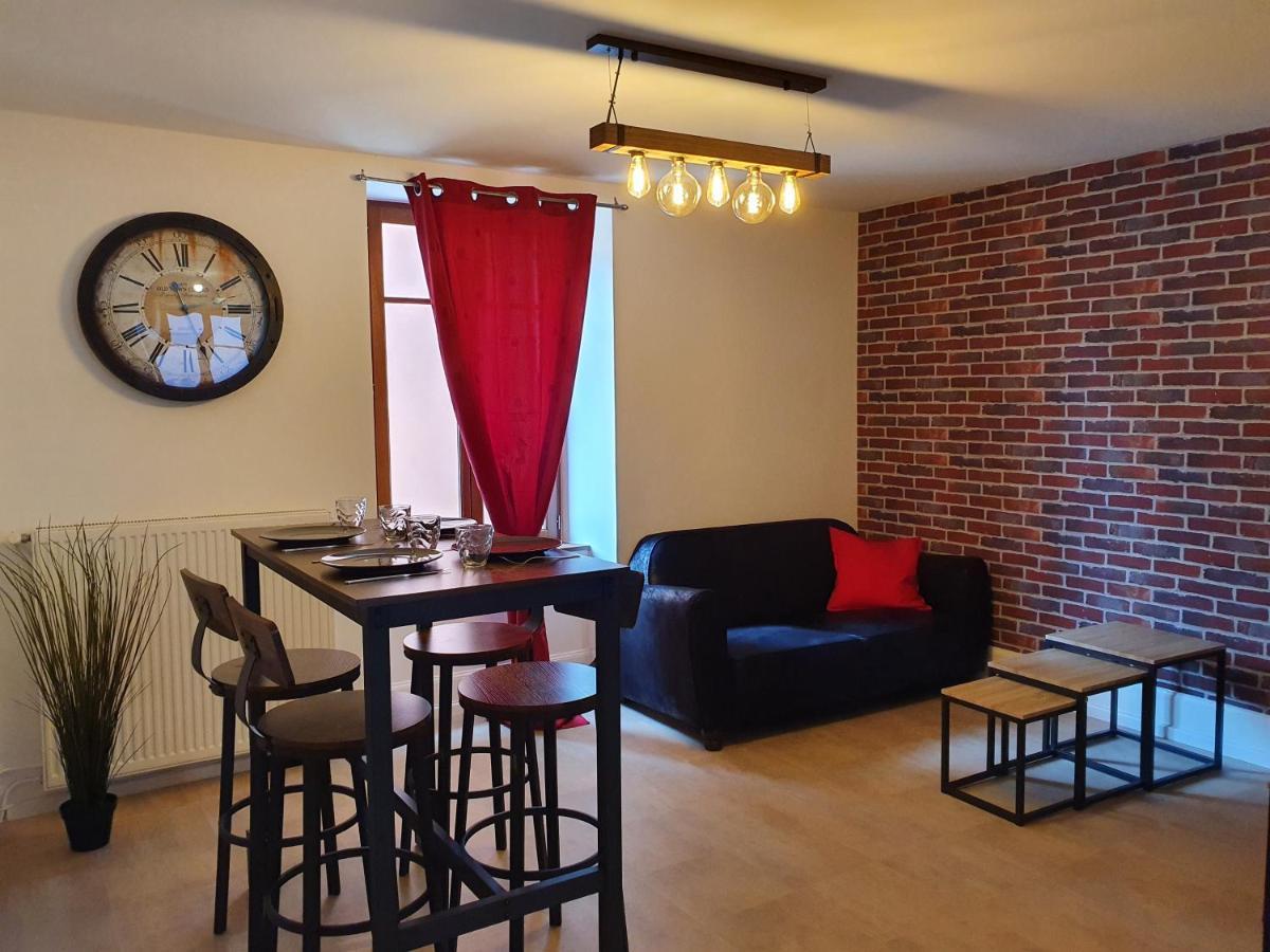Appartement Industriel Avec Petite Terrasse Belfort Exterior foto